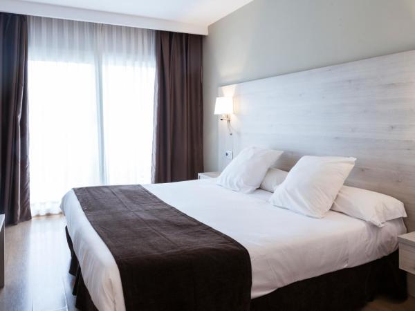 Hotel Helios Lloret : photo 4 de la chambre chambre double ou lits jumeaux - vue sur piscine