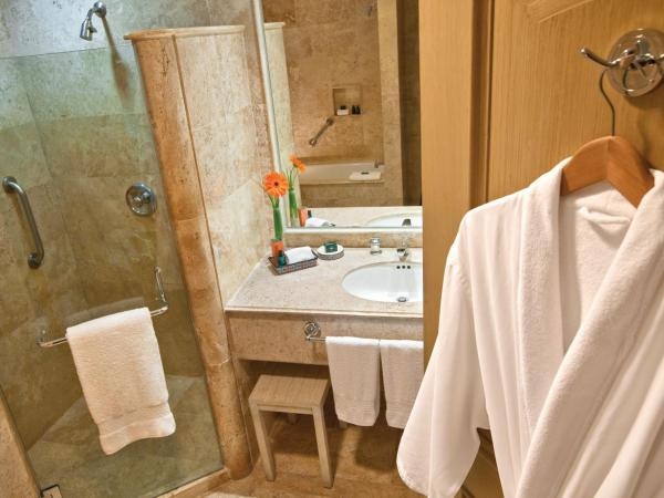 Sandos Cancún All Inclusive : photo 6 de la chambre chambre supérieure