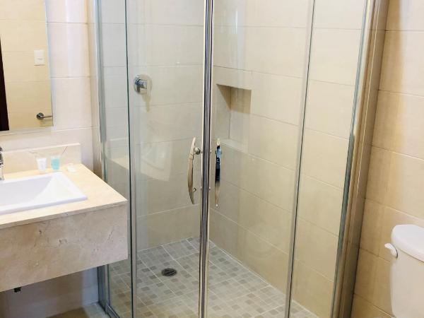 Imperla Hotel : photo 9 de la chambre chambre standard lit queen-size