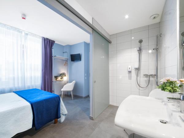 Hôtel Le Saphir : photo 3 de la chambre chambre double - accessible aux personnes à mobilité réduite