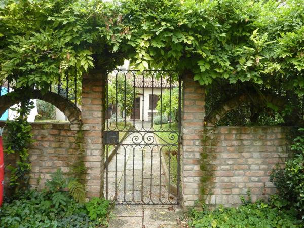 Residenza Al Prato : photo 1 de la chambre appartement - rez-de-chaussée
