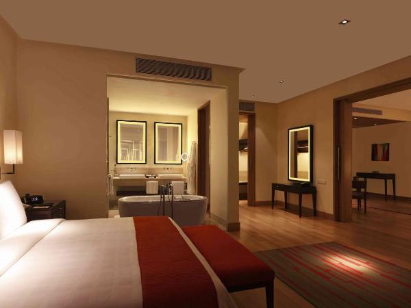 Trident Hyderabad : photo 3 de la chambre executive suite with  one way airport transfer & club lounge access