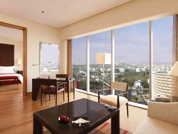 Trident Hyderabad : photo 4 de la chambre executive suite with  one way airport transfer & club lounge access