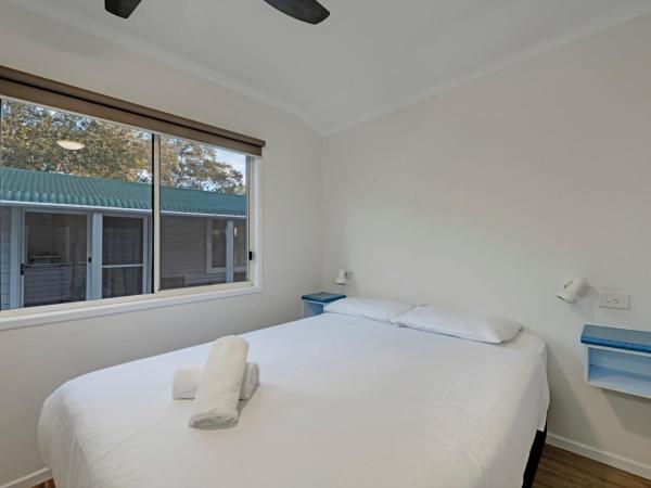 Discovery Parks - Byron Bay : photo 5 de la chambre economy 2 bedroom cabin - sleeps 6