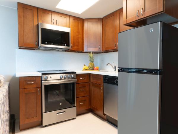 Imperial Hawaii Resort : photo 4 de la chambre suite palm