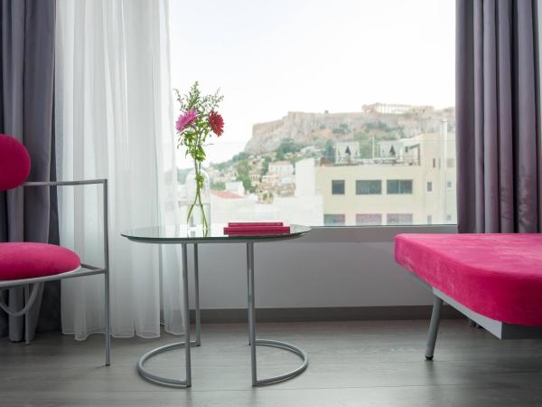 Athens Utopia Ermou : photo 4 de la chambre suite junior avec vue sur l'acropole