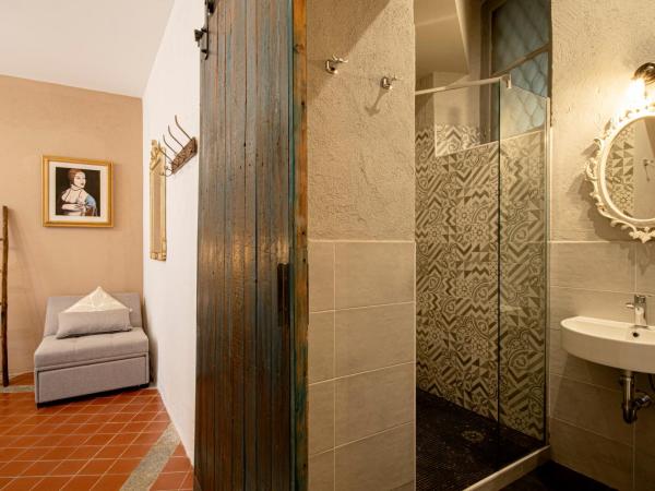 Balbis Choco Rooms : photo 7 de la chambre chambre triple deluxe