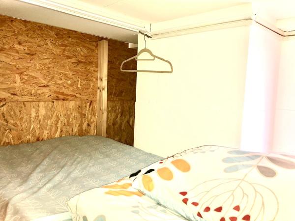 Cloud Sharing Hotel Hakata 1 : photo 7 de la chambre petite chambre lits jumeaux