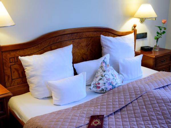 Hotel Rezydencja : photo 3 de la chambre chambre double standard