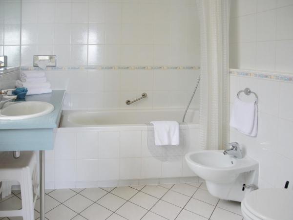 Hotel Rezydencja : photo 2 de la chambre chambre double standard