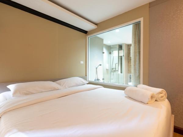 Greenview Ekkamai10 Suite : photo 3 de la chambre appartement avec balcon