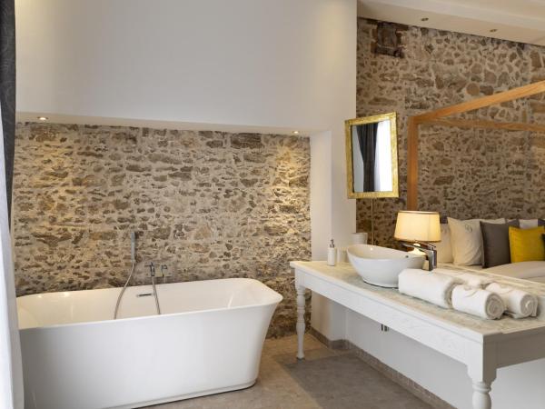 Suite Azur Hotel : photo 6 de la chambre suite deluxe avec lit king-size