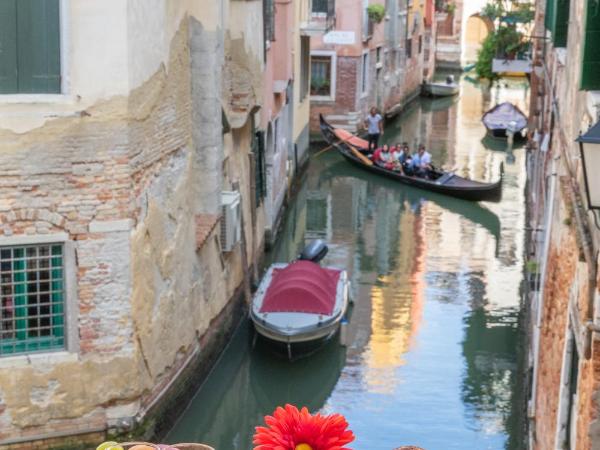 Dimora Al Doge Beato vista canale : photo 2 de la chambre suite junior - vue sur canal