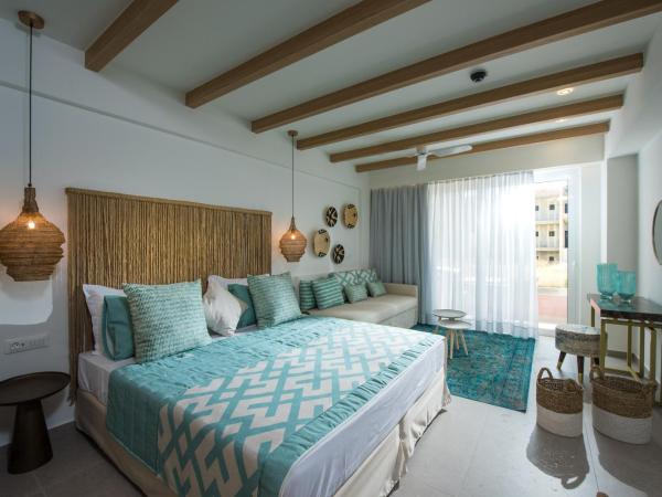 Omiros Boutique Hotel (Adults Only) : photo 3 de la chambre suite junior boho avec balcon