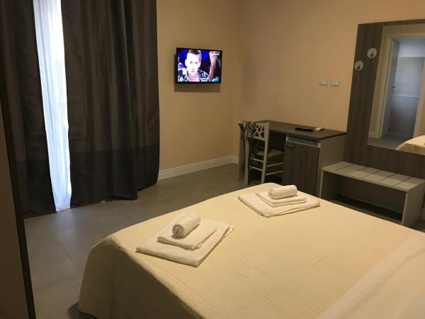 Borgo Palombaio : photo 3 de la chambre chambre lit king-size avec balcon