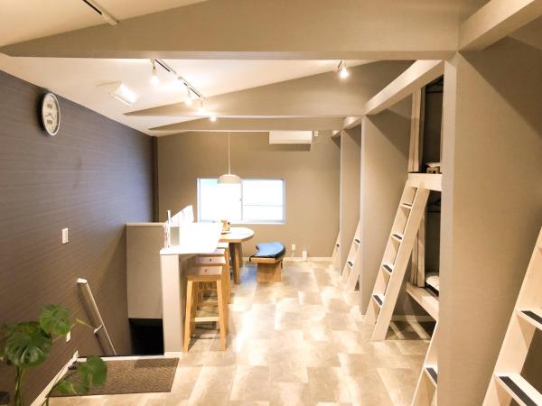 ゲストハウス888 女性専用ドミトリー : photo 3 de la chambre lit simple dans dortoir pour femmes