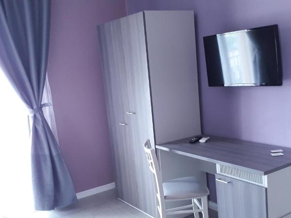 Borgo Palombaio 2 : photo 5 de la chambre chambre lit king-size avec balcon