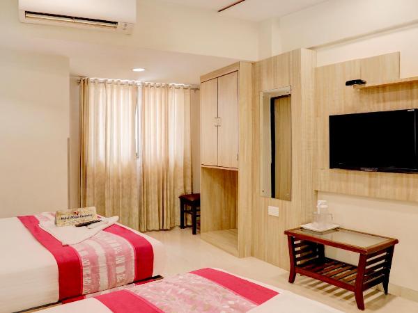Hotel Plaza Executive - near BKC : photo 6 de la chambre chambre triple de luxe
