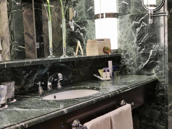 Principi di Piemonte | UNA Esperienze : photo 2 de la chambre suite diplomatique