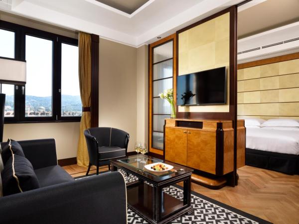 Principi di Piemonte | UNA Esperienze : photo 2 de la chambre suite junior - vue sur ville