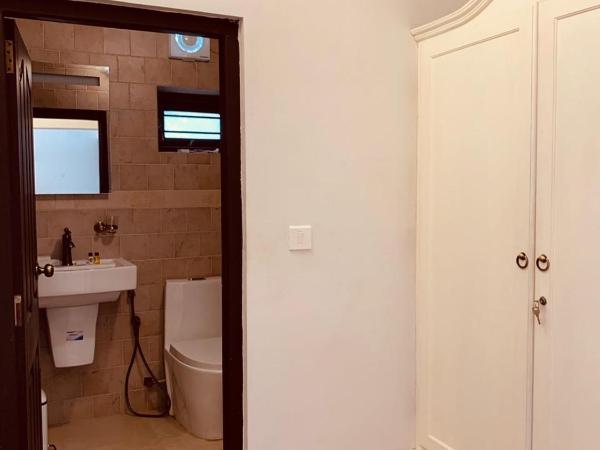 SOLO INN : photo 2 de la chambre chambre double deluxe avec balcon