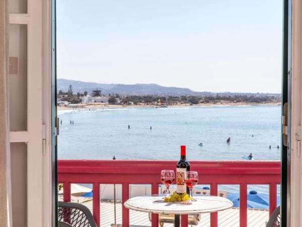 Hotel Palatia : photo 2 de la chambre chambre lits jumeaux - vue sur mer