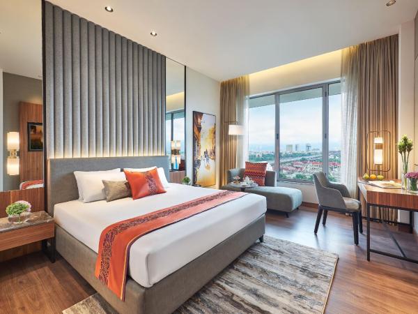 Vivanta Kolkata EM Bypass : photo 1 de la chambre chambre lit king-size premium - vue sur ville