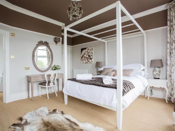 Grays Boutique B&B : photo 6 de la chambre chambre lit à baldaquin de luxe ville