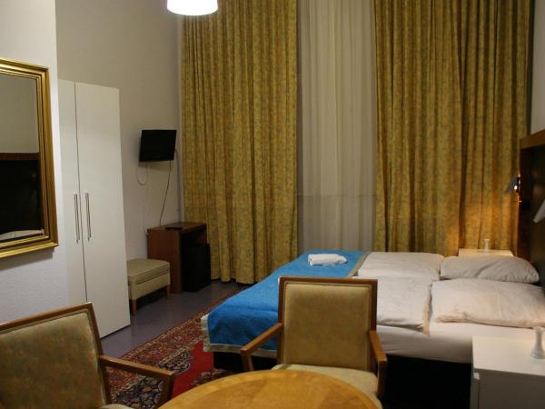 Hotel Garni Aaberna : photo 3 de la chambre chambre double avec douche