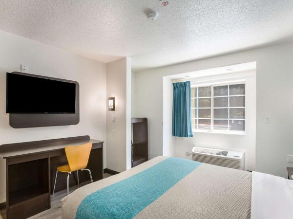 Motel 6-Smyrna, GA - Atlanta : photo 2 de la chambre chambre lit king-size deluxe - non-fumeurs 