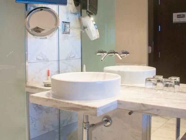 Palms Place Hotel and Spa : photo 5 de la chambre studio