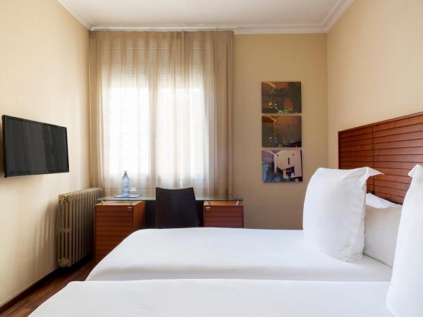 Hotel Astoria : photo 7 de la chambre chambre double ou lits jumeaux supérieure