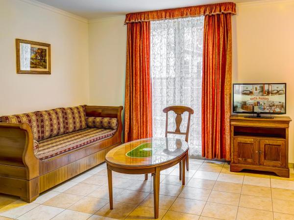 Kata Panzió : photo 6 de la chambre chambre double deluxe