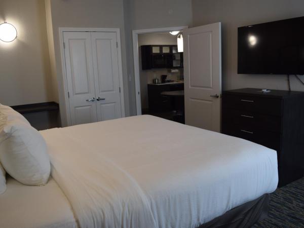Candlewood Suites - Nashville Metro Center, an IHG Hotel : photo 3 de la chambre suite 1 chambre avec lit king-size - non-fumeurs