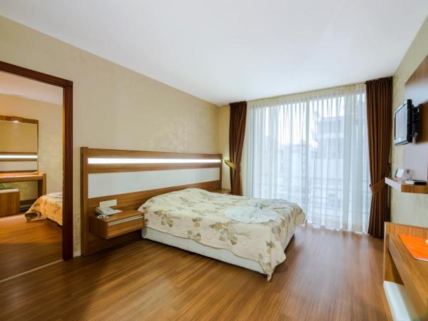 Santa Marina Hotel : photo 1 de la chambre chambre double