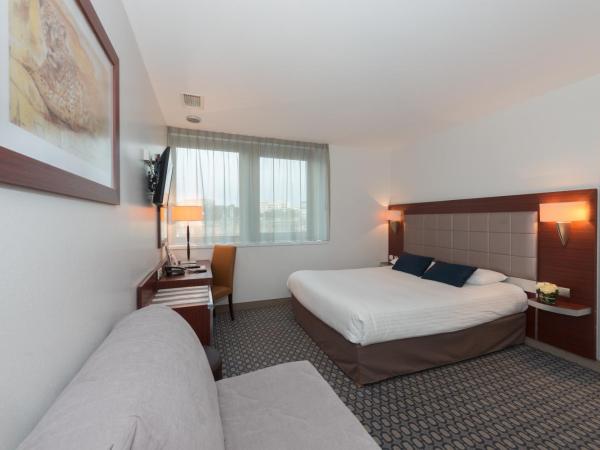 Kyriad Limoges Centre Gare - Atrium : photo 3 de la chambre chambre quadruple