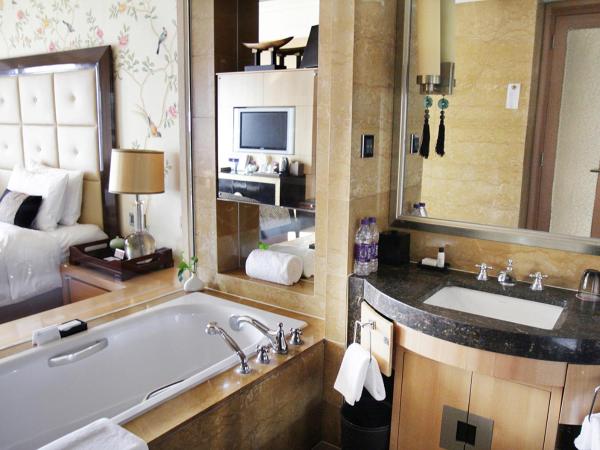 Wanda Vista Beijing : photo 4 de la chambre chambre exécutive deluxe avec lit king-size