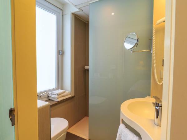 Hotel Pacific : photo 3 de la chambre chambre double ou lits jumeaux confort