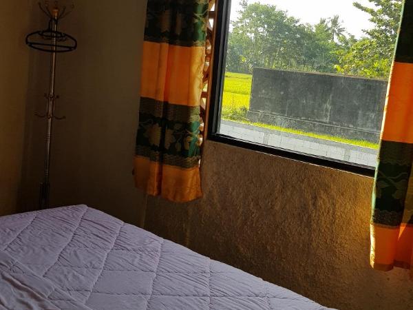 ETHES Coworking - Coliving & Lounge : photo 1 de la chambre chambre quadruple - vue sur jardin