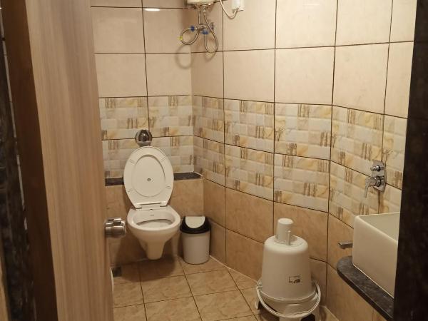 Hotel rr palace : photo 6 de la chambre chambre deluxe double ou lits jumeaux