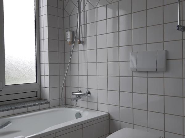 Good Morning + Leipzig : photo 3 de la chambre chambre triple standard