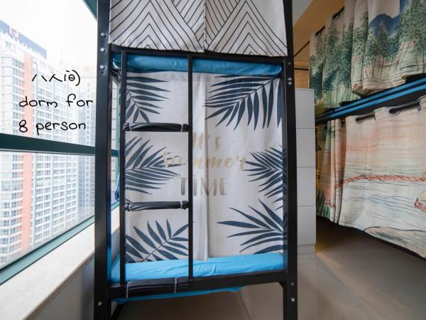 弱水咖啡国际青旅Only Cafe and Backpacker : photo 10 de la chambre lit simple dans dortoir mixte