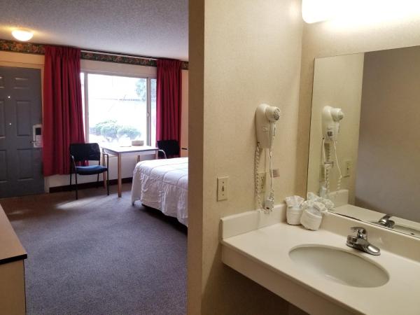 TravelStar Inn & Suites : photo 2 de la chambre chambre lit king-size - non-fumeurs