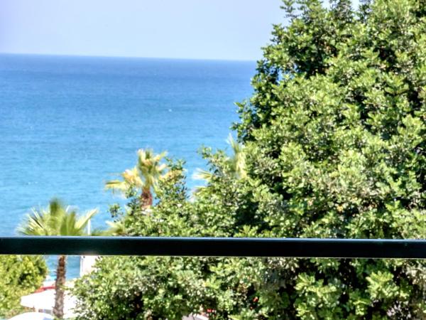 Pela Maria Hotel : photo 3 de la chambre chambre double - vue sur piscine