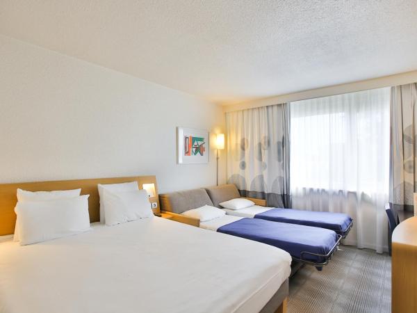 Novotel Toulouse Purpan Aéroport : photo 5 de la chambre chambre double classique avec canapé-lit double