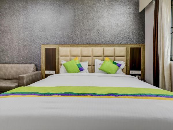 Treebo Sahara Suites : photo 3 de la chambre chambre double standard