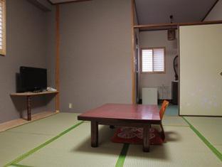 Imazato Ryokan : photo 1 de la chambre room #36916208