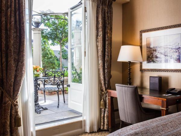 Omni Royal Orleans Hotel : photo 2 de la chambre chambre lit queen-size - vue sur cour