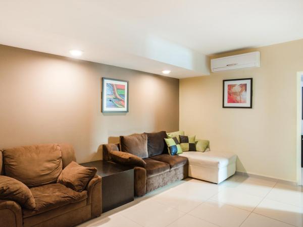 Capital O Veracruz Suites : photo 4 de la chambre suite junior