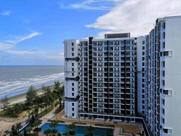 TimurBay Seafront Residence by HardinaHomes : photo 6 de la chambre appartement - vue sur mer